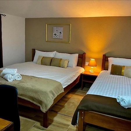 Clarina All Seasons Rooms & Apartments Kruševo Esterno foto