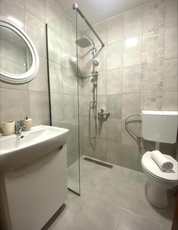 Clarina All Seasons Rooms & Apartments Kruševo Esterno foto